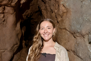 Who Is SociallyWanderful Deanna? Deanna Leigh Wiki, Age, Height, Biography & Travel Career